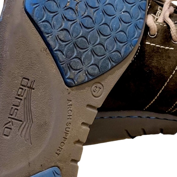 Dansko Gray Suede Sneakers size 6.5/7 (37) - Picture 6 of 7